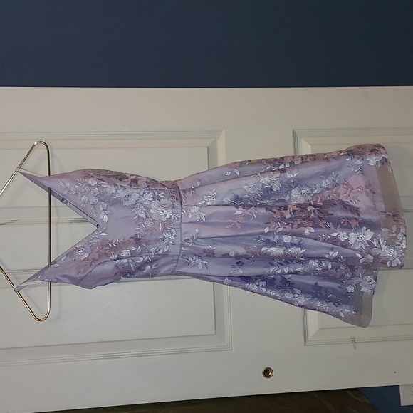 BCX  Sleeveless Cross Strap Lavender Floral Fit & Flare Party Dress 7 - Picture 1 of 6